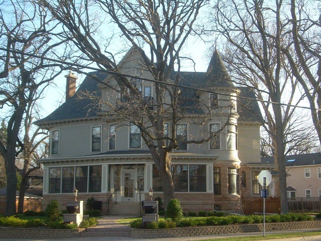 Mary Tyler Moore House 2
