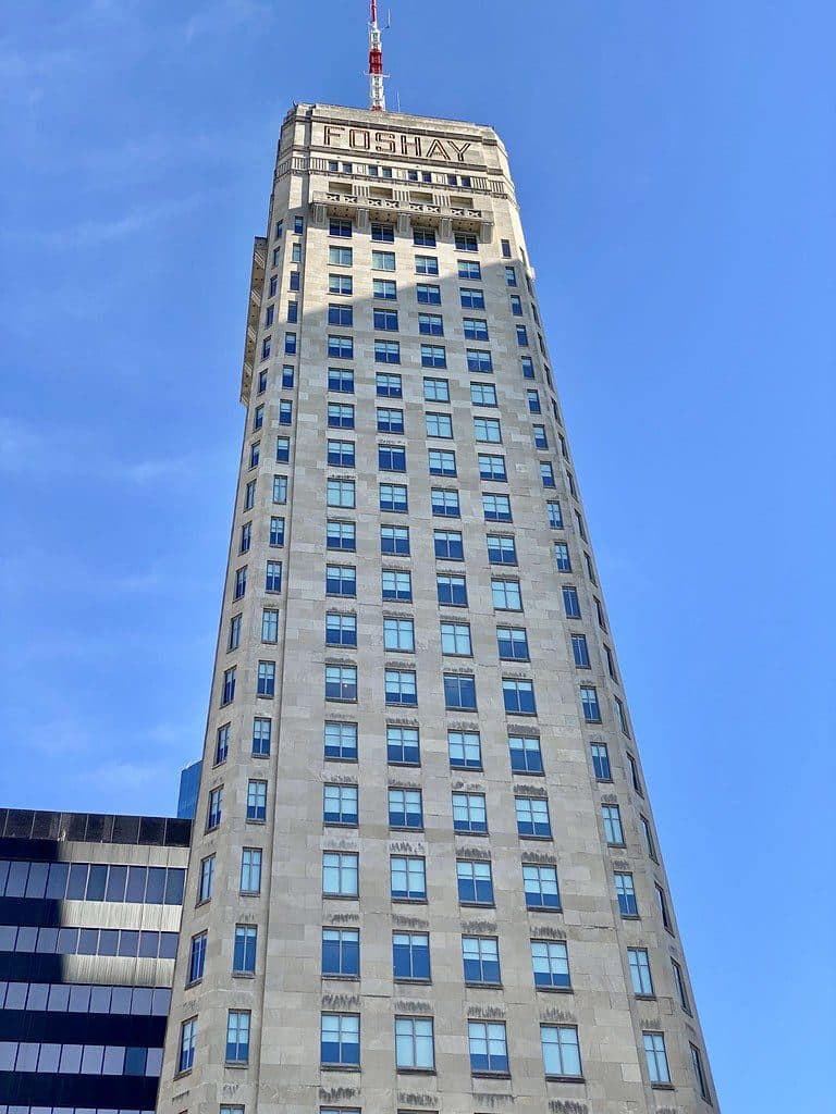 Foshay Tower, 9th Street and Marquette Avenue, Minneapolis, MN