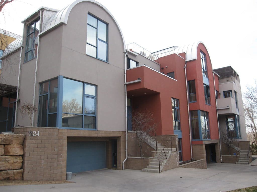 Condos on Kenwood Parkway