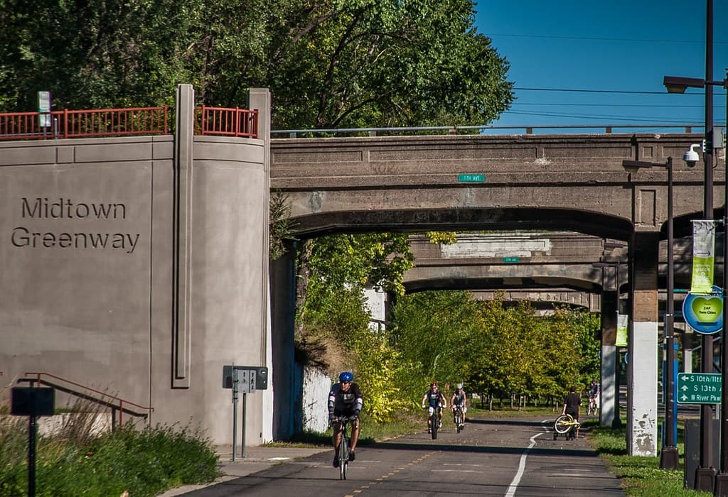 Cyclists riding the loop around the Minneapolis lakes